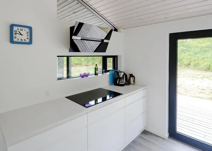 Three-bedroom In بيت للعطل *